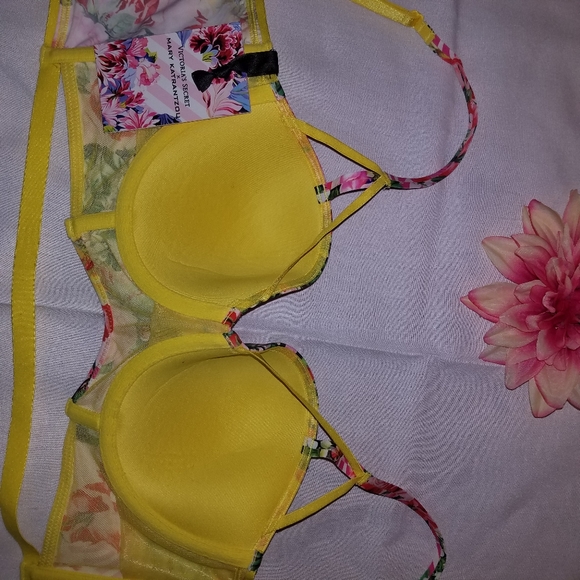Victoria secret bra brand new - Picture 3 of 4